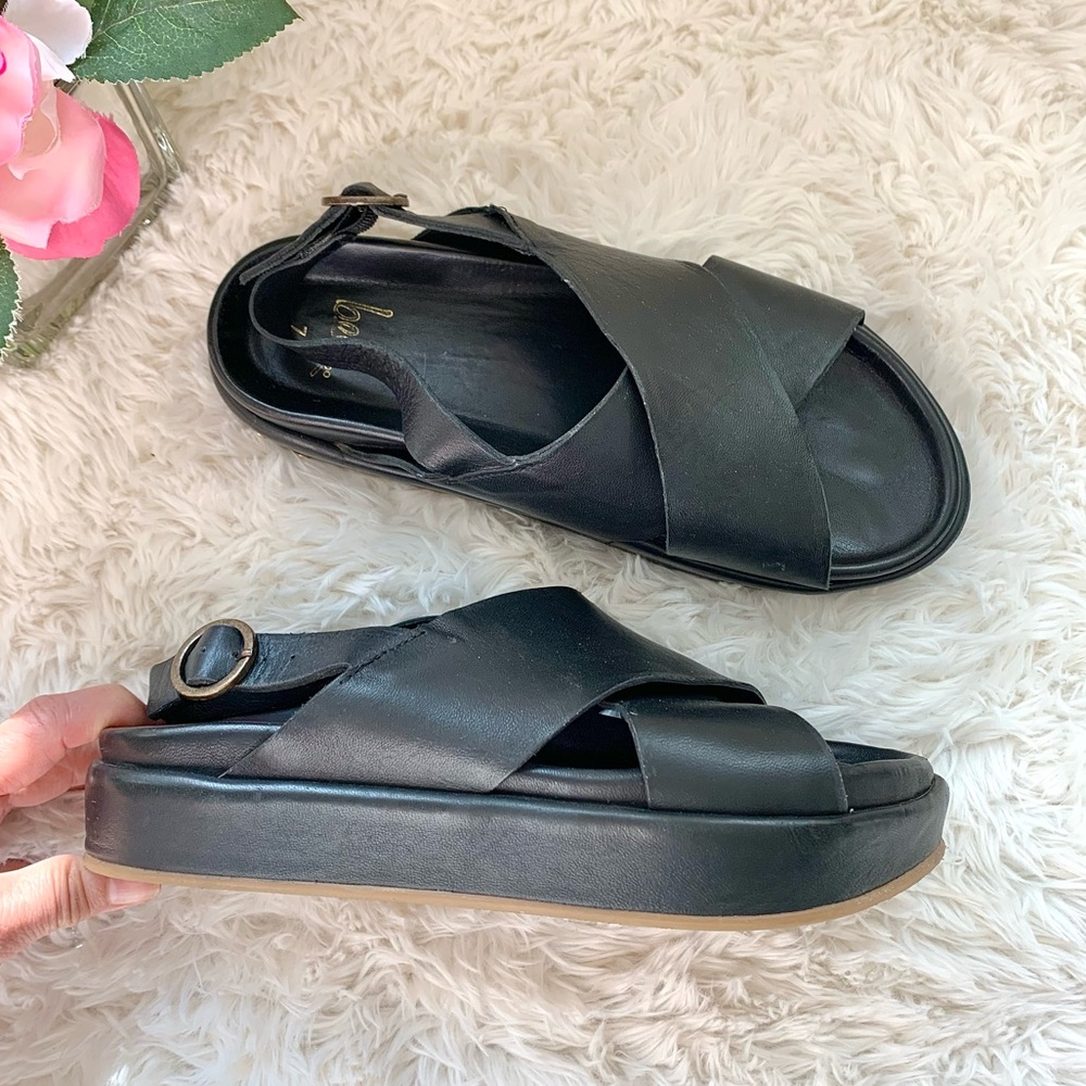 Beek Black Leather Low Platform Chunky Sandals sz 7